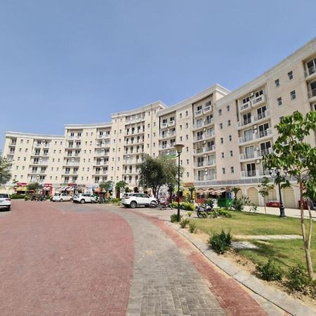 Lord Krishna Place Vrindāvan Exteriör bild
